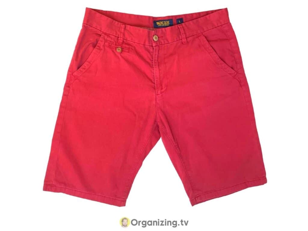 a pair of chino shorts that contains no stretch