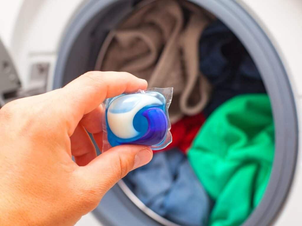 Where to put the liquid laundry detergent?