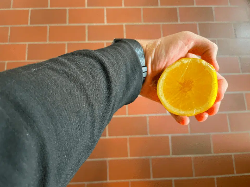 How to Remove Rust Stains From Clothes (Quick and easy) Organizing.TV