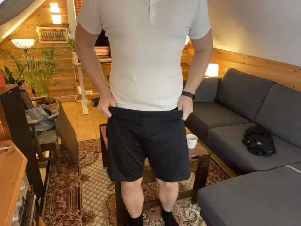 img 2564 scaled